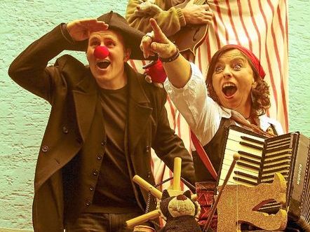 Kinder Lieder, Musik-& Mitmachtheater